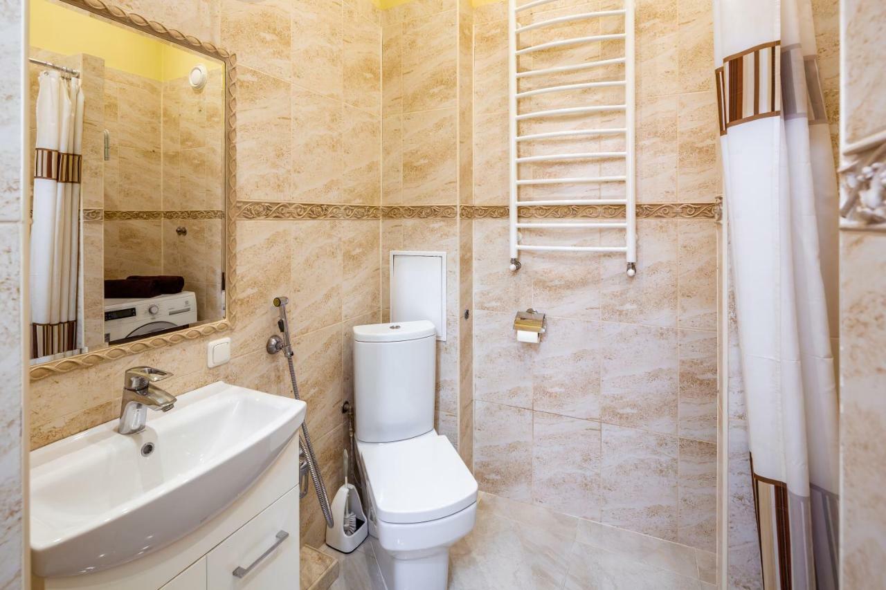 Romari Проспект Свободи 31 Lemberg Exterior foto